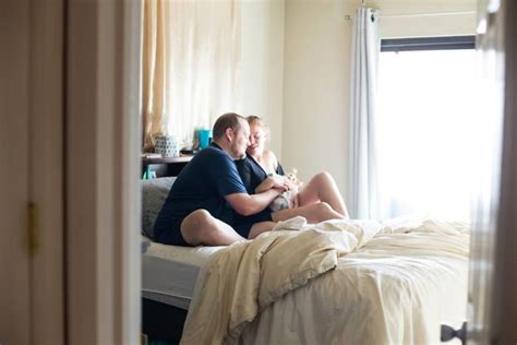 Couples Birthing Photoshoot Goes Viral And People Dont Know What To