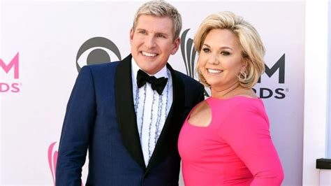 reality stars todd and julie chrisley sentenced to prison for tax crimes fraud good morning