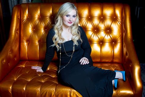 Abigail Breslin Goes From Geeky To Glam New York Post