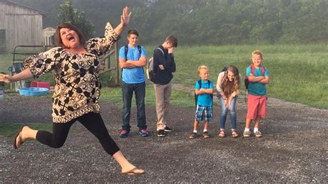 Moms Funny Back To School Photos Go Viral