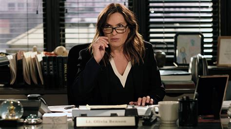 New tv episodes of the popular television series for pc you can get from toptvshows.cc. Here Are the 10 Most Popular TV Shows of the Year Among ...