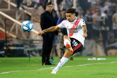 Why West Ham Must Make A Move For River Plates Gonzalo Montiel