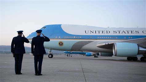 Air Force One A Guide To The Features Amenities