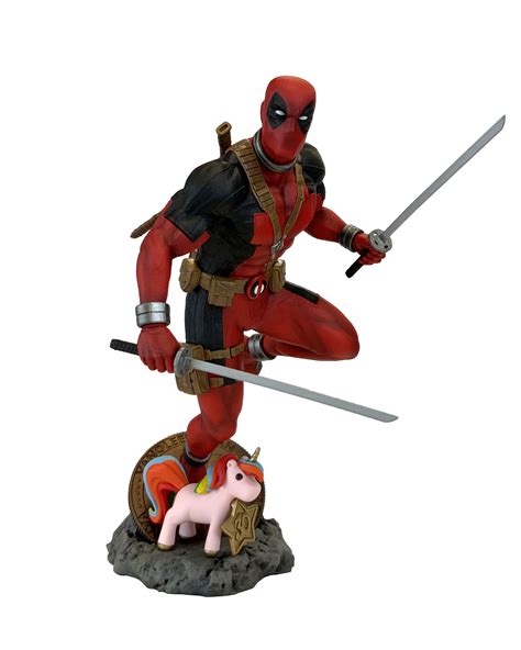 Oct208112 Marvel Contest Of Champions Deadpool 110 Scale Pvc Statue
