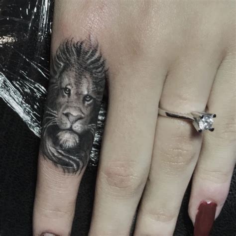 Lion Finger Tattoo Drawing Viraltattoo