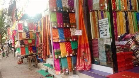 10 Best Street Shopping Areas In Mumbai Zolo Blog