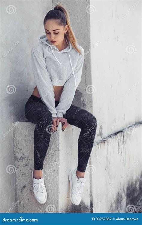 Fitness Sporty Girl Wearing Fashion Clothes Stock Image Image Of Active People 93757867