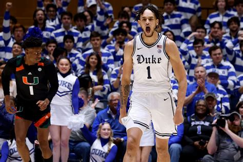 Who are Dereck Lively II's parents, Kathy Drysdale and Dereck Lively