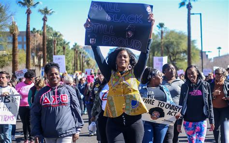 Nearly 22000 Unite At Womens March In Arizona Cronkite News