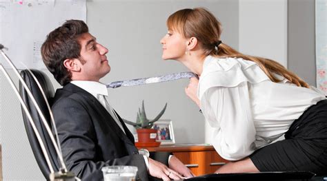 Employees Tell All I Caught My Coworkers Having An Affair