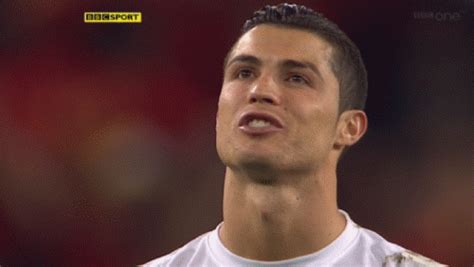 2020 popular 1 trends in cellphones & telecommunications, men's clothing, luggage & bags, apparel accessories with cr7 cristiano and 1. 27 Cristiano Ronaldo GIFs that Will Make You Think He ...