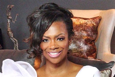 Kandi Burruss Is Getting Better At Makeup Check Out The Latest Look