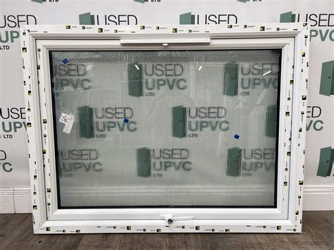 Liniar Upvc Casement Window White Distorted Glass Upvc Pvc External