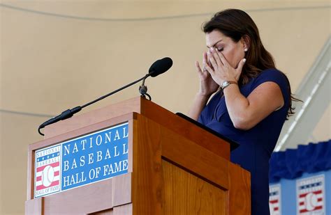 Roy Halladays Widow Delivers Emotional Hall Of Fame Induction Speech The Washington Post