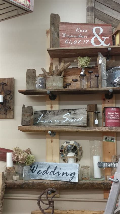 Pin By Linda Raines On Pallet Diy Barn Wood Wall Decor Wood Wall