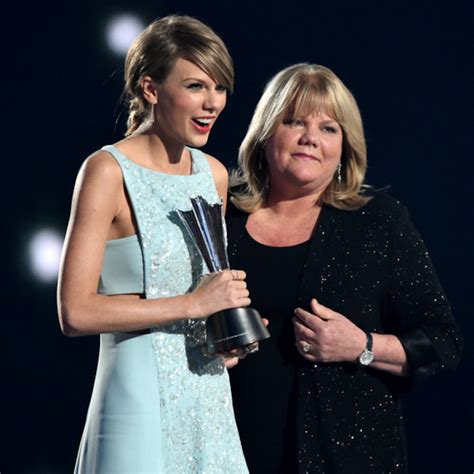 Taylor Swift Pays Tribute To Mom Andrea With Adorable Throwback Video