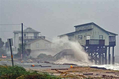 Hurricane Michael Photos Show Destruction Across Florida Coast