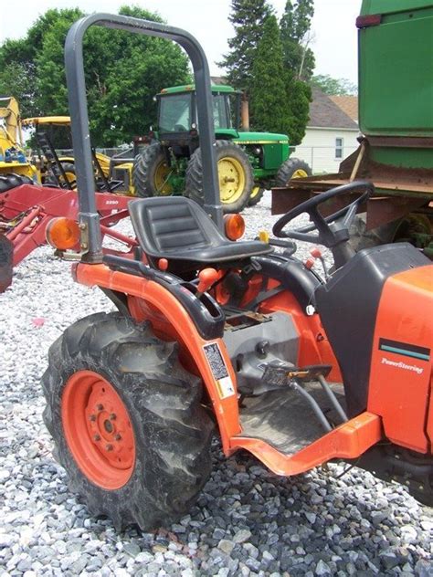 1135 Kubota B7500 4x4 Compact Tractor Hydro Lot 1135