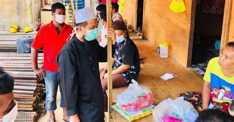 Semoga banjir ini cepat hilang dan semuanya pulih seperti sebelum ini. Ustaz Ebit Lew Redah Tapak Pembinaan Hulur Bantuan Buat ...