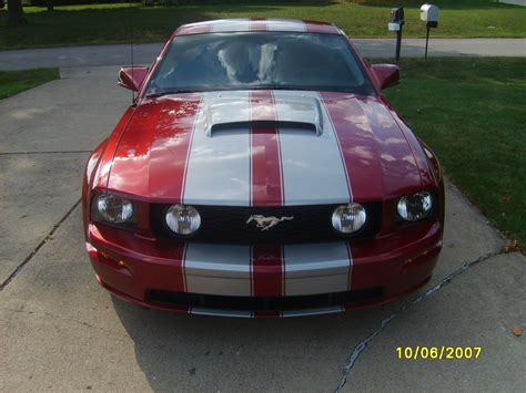 2006 Mustang Gt Opinions Needed On Stripes And Hood Scoops Ford