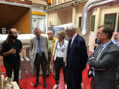 Le Président De Lautorité De Sûreté Nucléaire Visite Les Installations De Recherche De Lirsn à