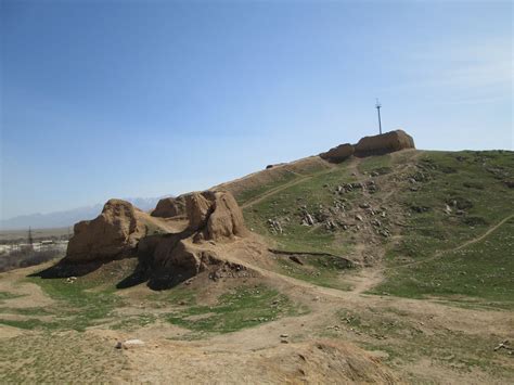 Fortress Of Alexander The Great Nurota Uzbekistán Heroes Of Adventure