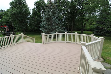 Deck Builders in WNY for Installation & Repair | Ivy Lea Construction