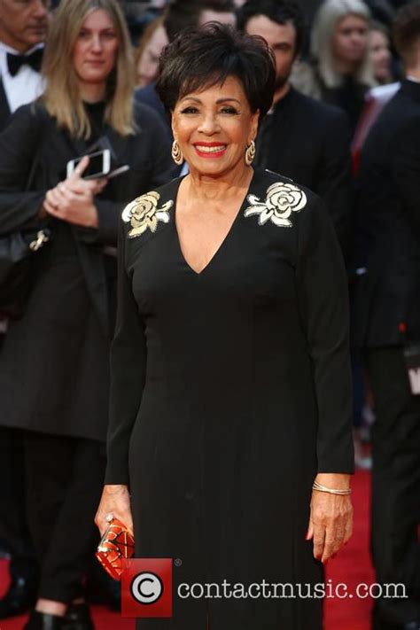 dame shirley bassey the olivier awards 2016 10 pictures