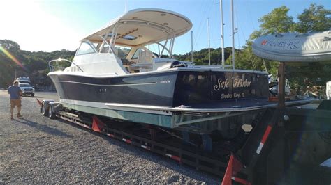 New car hauling business owners ask me about the best ways for finding cars to haul for their auto transport business and what the dispatcher needs to know. Quality Boat Hauling and Boat Transport Services Near Me