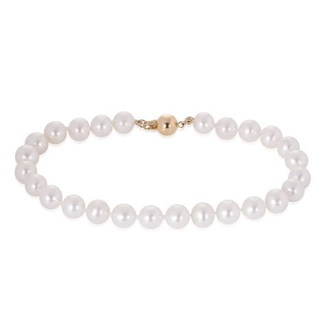Freshwater Pearl Bracelet With 9ct Yellow Gold