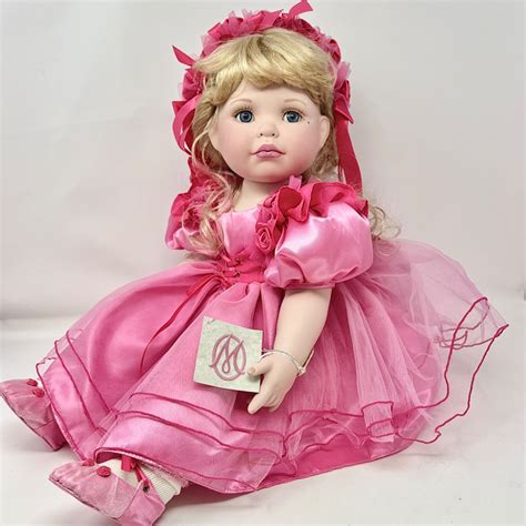 lot sb 16 large marie osmond doll limited edition “friendship” from the coming up pink roses