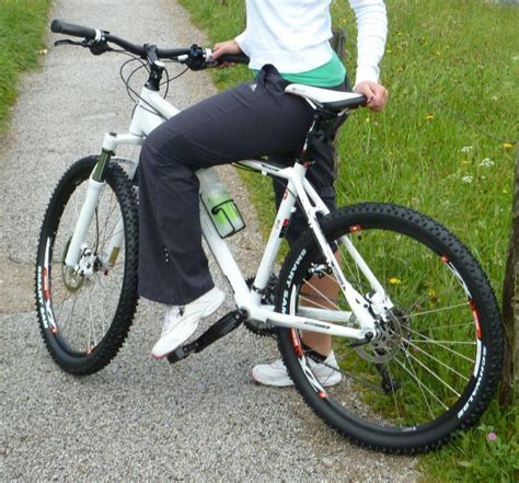 Herren fahrrad cube acid mtb, 26 zoll, alu, shimano xt. Fahrrad-Fahndung: CUBE Access WLS Pro - Weißes Damen ...