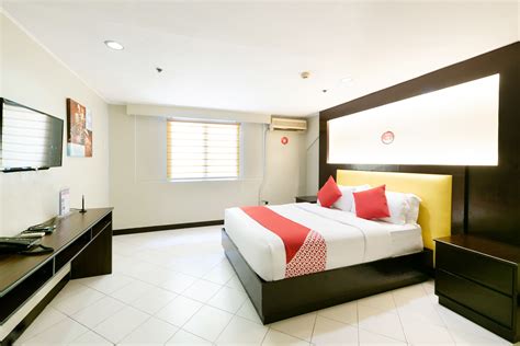 Quezon City Hotels In Manila Philippines From Php455night Oyo Hotels