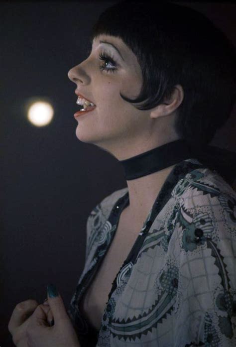 Liza Minnelli Performs Maybe This Time In Cabaret Liza