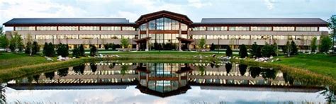 Uline Corporate Office Headquarters - Corporate Office Headquarters