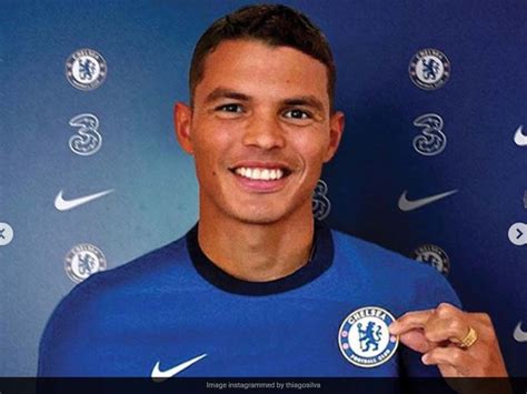 Thiago silva becomes the team's new no.6. Frank Lampard Believes Thiago Silva Will Bring "Great ...