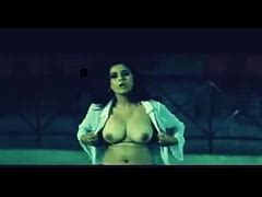 Indian Actress Rani Mukerji Nude Big Boobs Exposed In Indian Movie