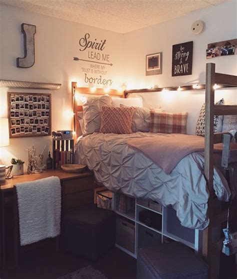 Beautiful Dorm Bedroom With Under Bed Organization