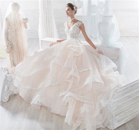 Entdecken sie unsere vielfalt von brautkleidern. NICOLE - Brautmoden, Brautkleider, Hochzeitskleider ...