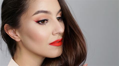 Christmas Makeup Ombre Winged Liner And Red Lip Tutorial Shameless