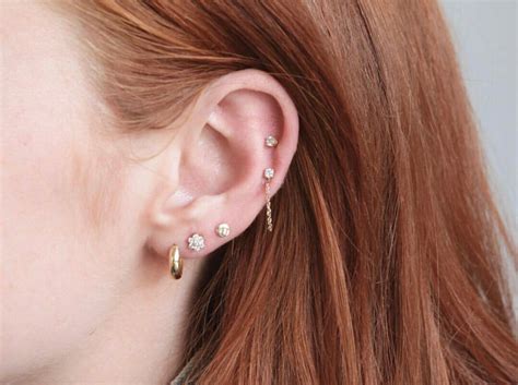 Our Favorite Pretty Stud Earrings You Can Wear Everyday In The Groove