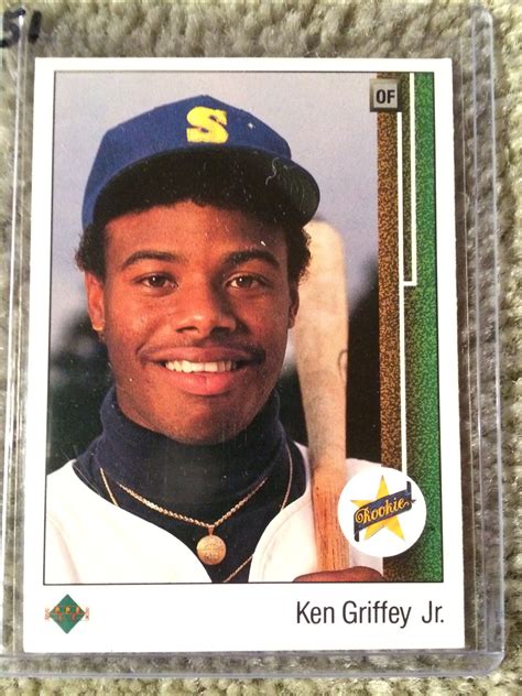 Please email us with any questions before bidding. Lot Detail - KEN GRIFFEY Jr 1989 UPPER DECK Nice & Centered ROOKIE