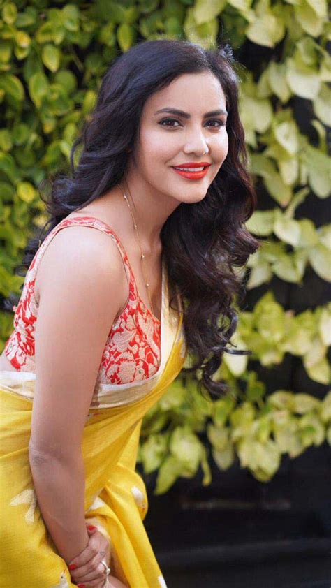 South Actress Priya Anand Latest Photo Shoot