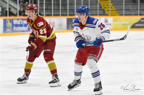 Spruce Kings Lose 6 5 In Spirited Match Against Chiefs Prince George