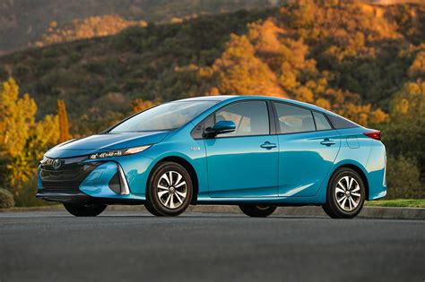 2017 Toyota Prius Prime Second Drive Roadtest Review Automobile Magazine