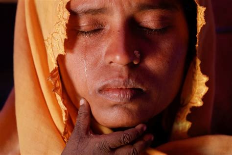 2017 S Rohingya Crisis In Photos Huffpost Latest News