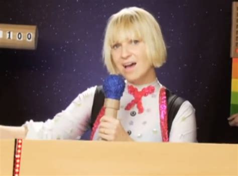 The 14 Faces Of Sia She Used To Star In Her Own Videos Big Top 40
