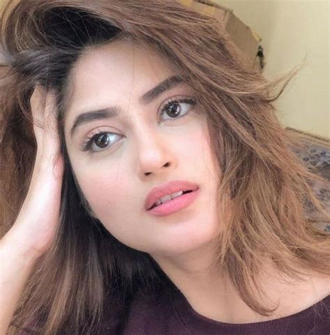 Pin By Ashi Cute On Pakistani Actors And Actress Sajal Ali Beauty