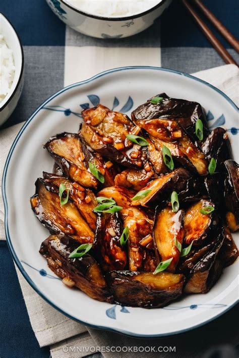 Chinese Eggplant With Garlic Sauce 红烧茄子 Omnivores Cookbook