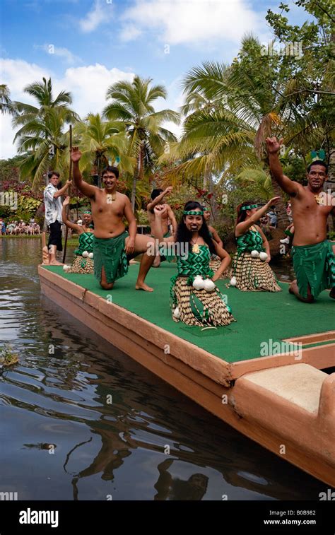 Polynesian Culture Center Hi Res Stock Photography And Images Alamy